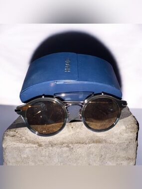 HADID Round Sunglasses with HADID Case - Translucent Brown Lenses